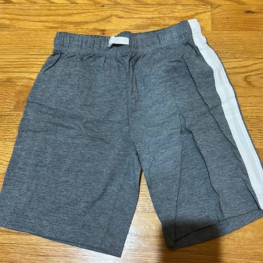 Grey/White shorts for boys kids size 7-8